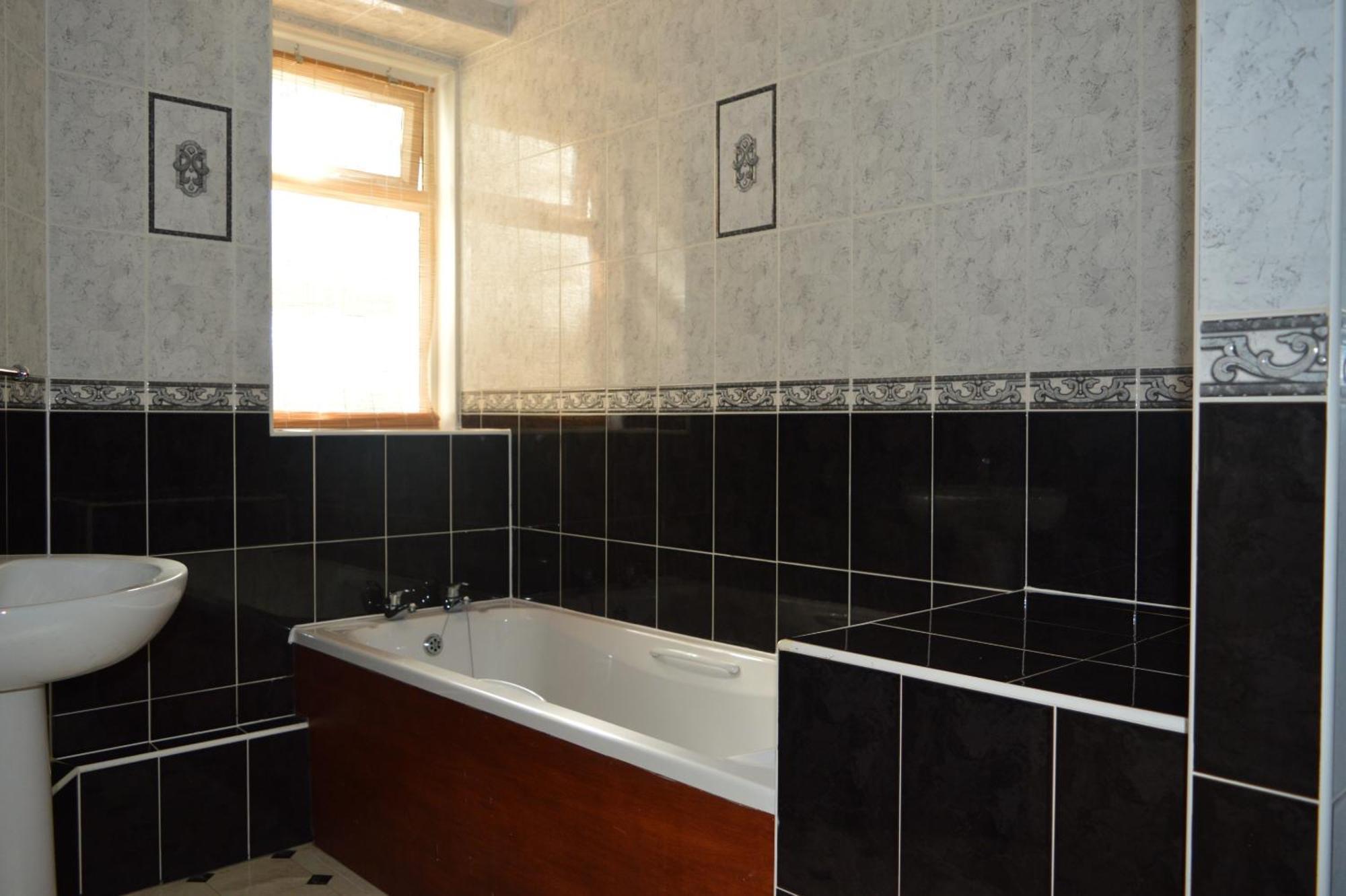 The Sheldon B&B - Free Private Parking Истборн Екстериор снимка